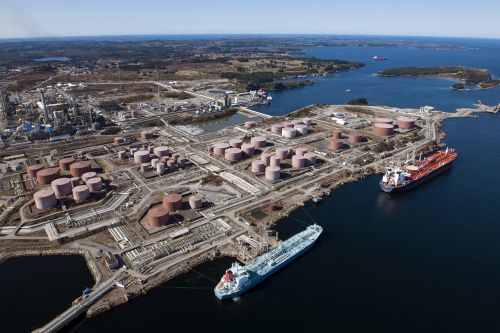 0064647 - Test plant at Mongstad - Photo HELGE HANSEN - Statoil.jpg