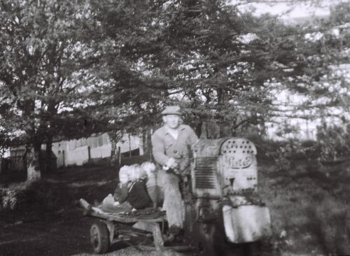 R1-04260-0025.JPG